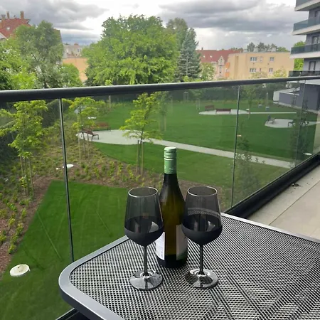 Apartment Gold & Black Debrecen